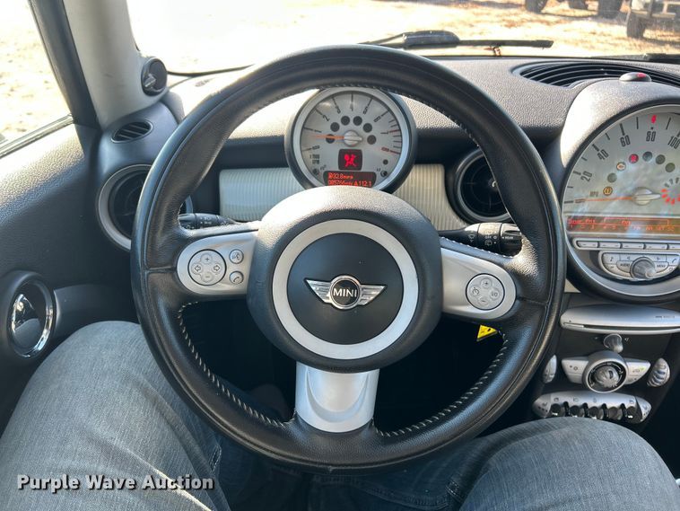 image for item ET6593 2010 Mini Cooper 