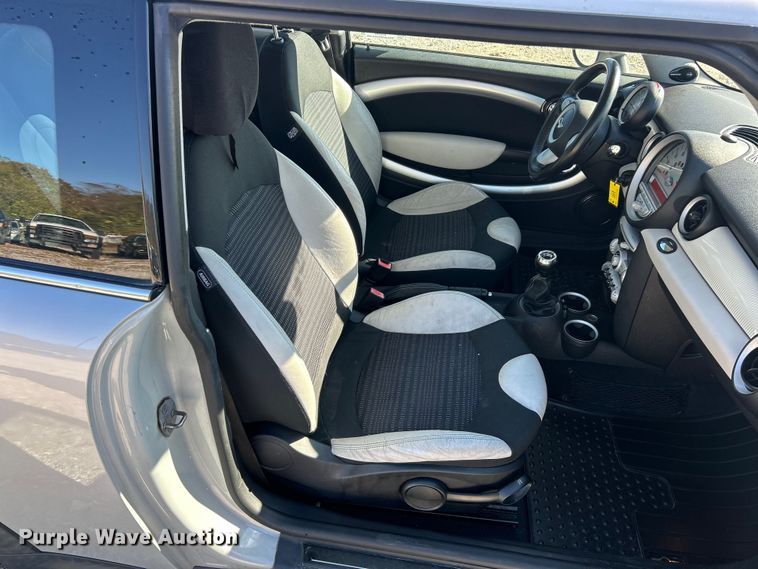 image for item ET6593 2010 Mini Cooper 