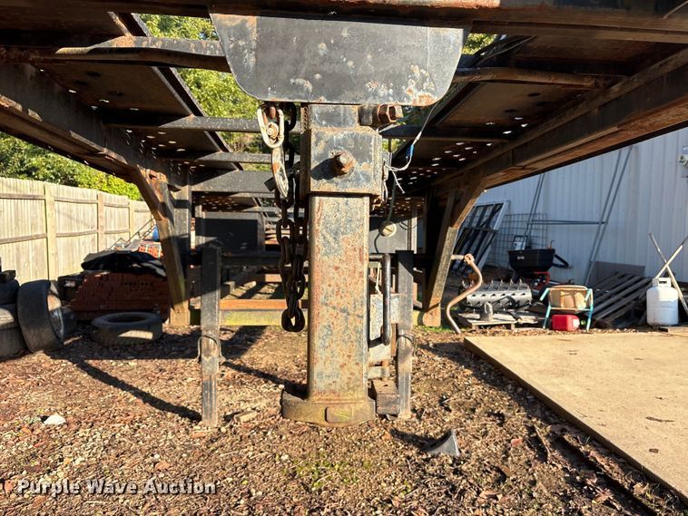 image for item ET7127 2006 Take 3 Trailers car carrier