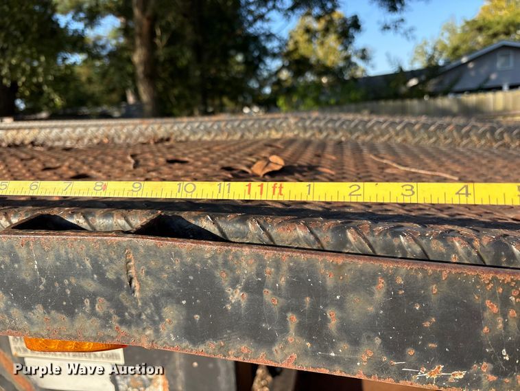 image for item ET7127 2006 Take 3 Trailers car carrier