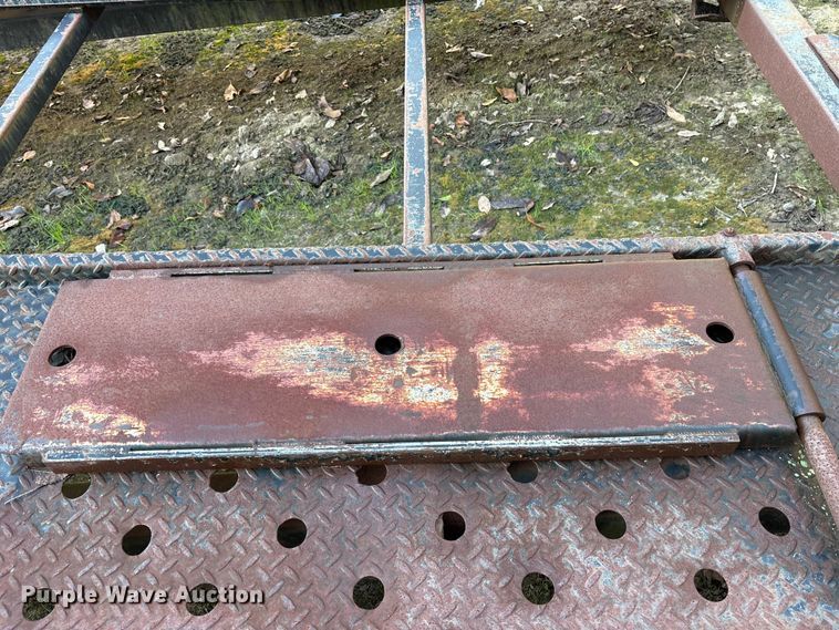 image for item ET7127 2006 Take 3 Trailers car carrier