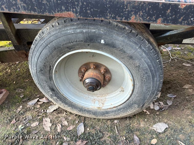 image for item ET7127 2006 Take 3 Trailers car carrier