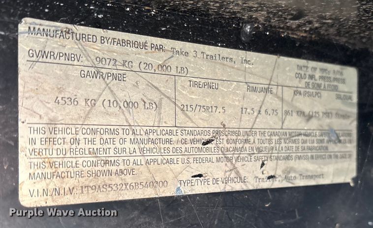 image for item ET7127 2006 Take 3 Trailers car carrier