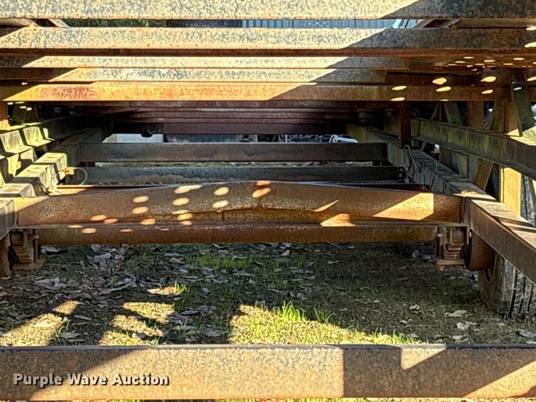 image for item ET7127 2006 Take 3 Trailers car carrier