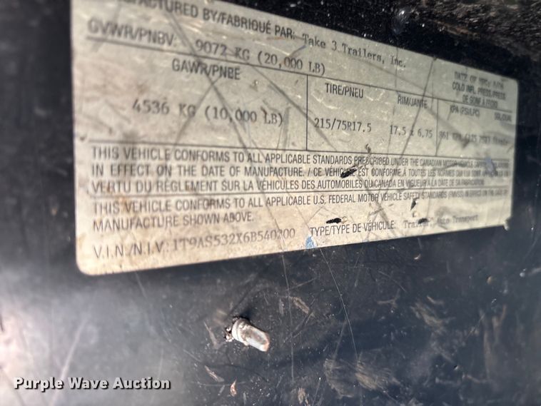 image for item ET7127 2006 Take 3 Trailers car carrier