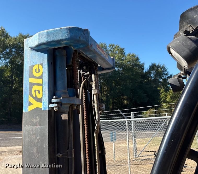 image for item ET7159 2007 Yale GLC070VXNGSE088 forklift