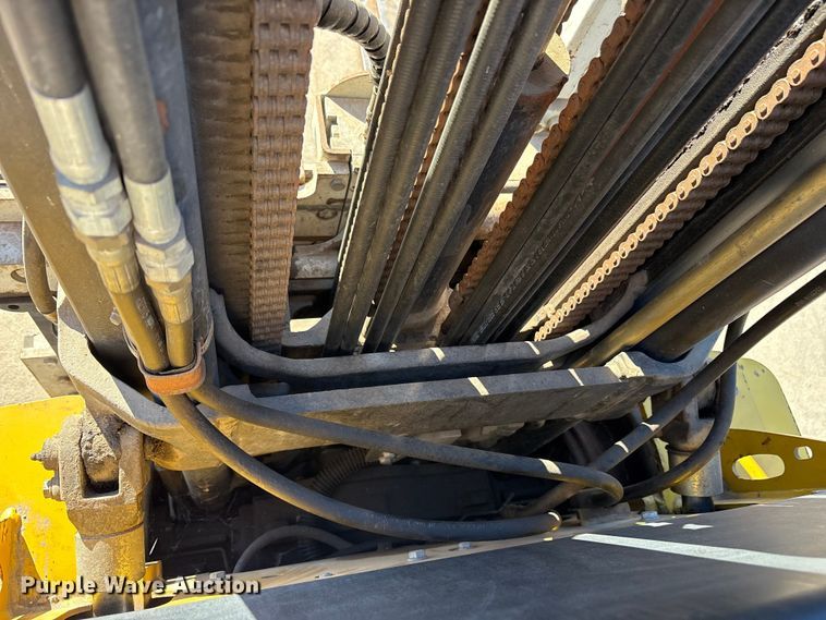 image for item ET7159 2007 Yale GLC070VXNGSE088 forklift