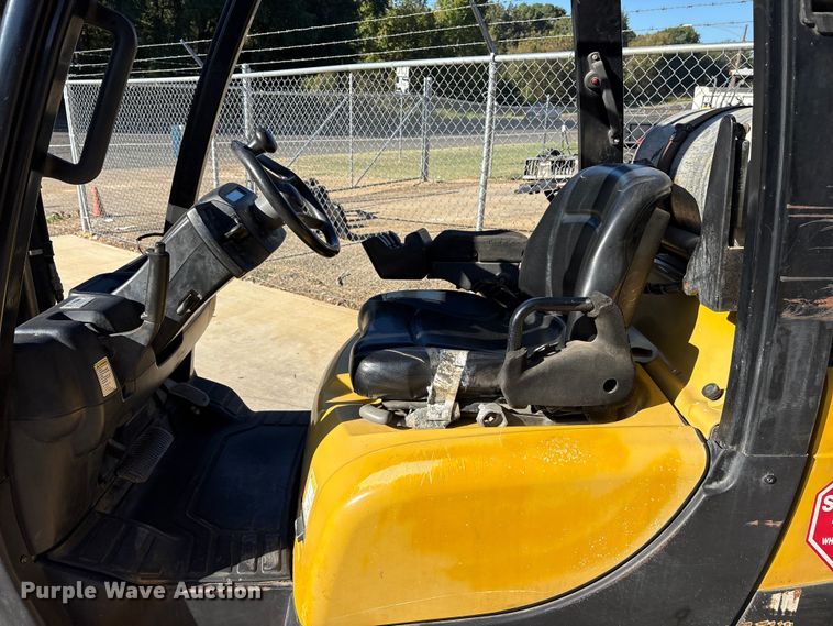 image for item ET7159 2007 Yale GLC070VXNGSE088 forklift