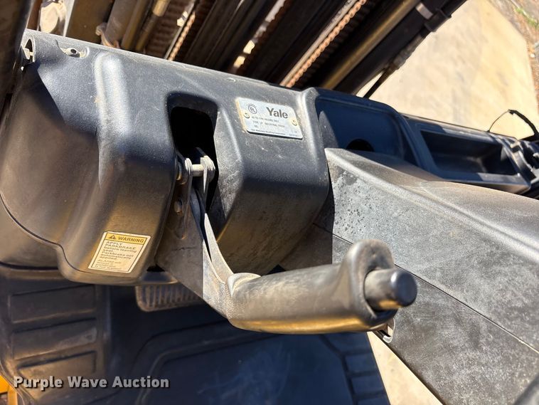 image for item ET7159 2007 Yale GLC070VXNGSE088 forklift