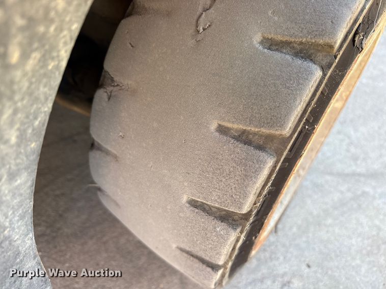 image for item ET7159 2007 Yale GLC070VXNGSE088 forklift