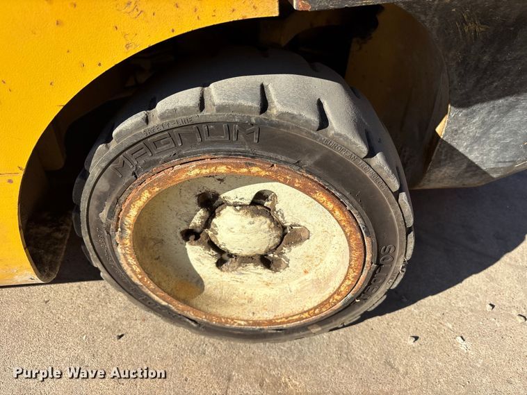 image for item ET7159 2007 Yale GLC070VXNGSE088 forklift