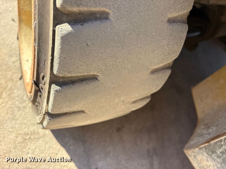 image for item ET7159 2007 Yale GLC070VXNGSE088 forklift