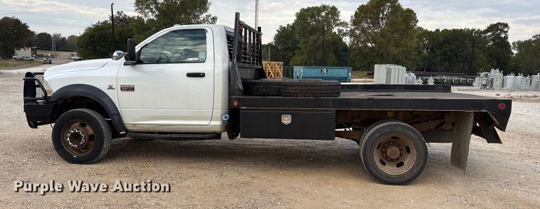 image for item ET7161 2011 Dodge Ram 5500 flatbed truck
