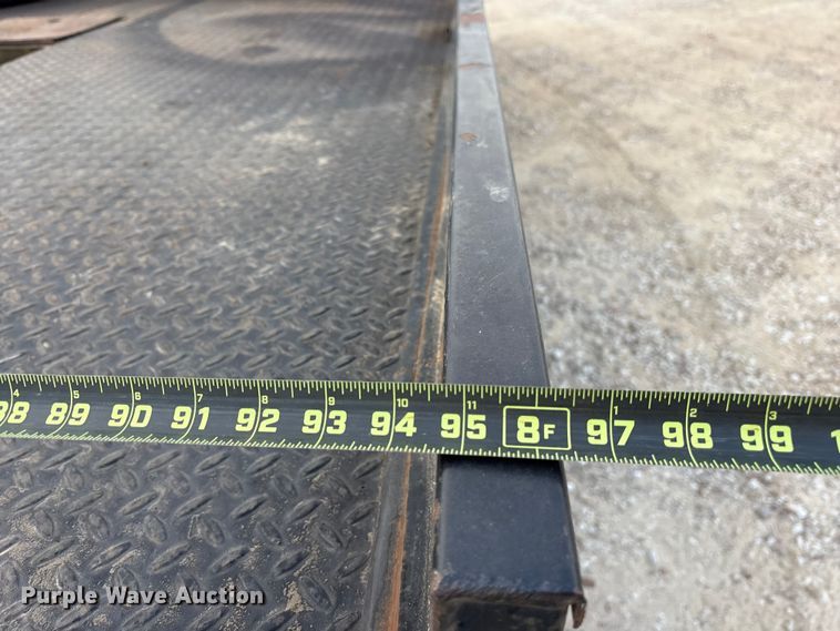 image for item ET7161 2011 Dodge Ram 5500 flatbed truck