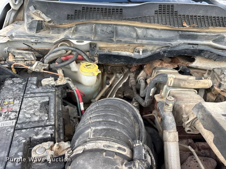 image for item ET7161 2011 Dodge Ram 5500 flatbed truck