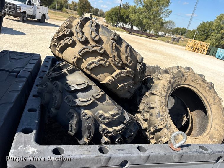 image for item ET7163 2016 Polaris Ranger utility vehicle
