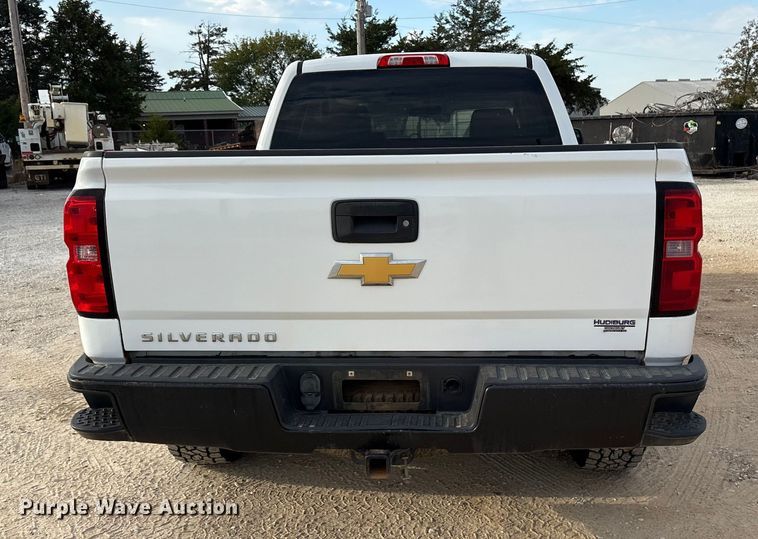 image for item ET7165 2015 Chevrolet Silverado 1500 Double Cab pickup truck