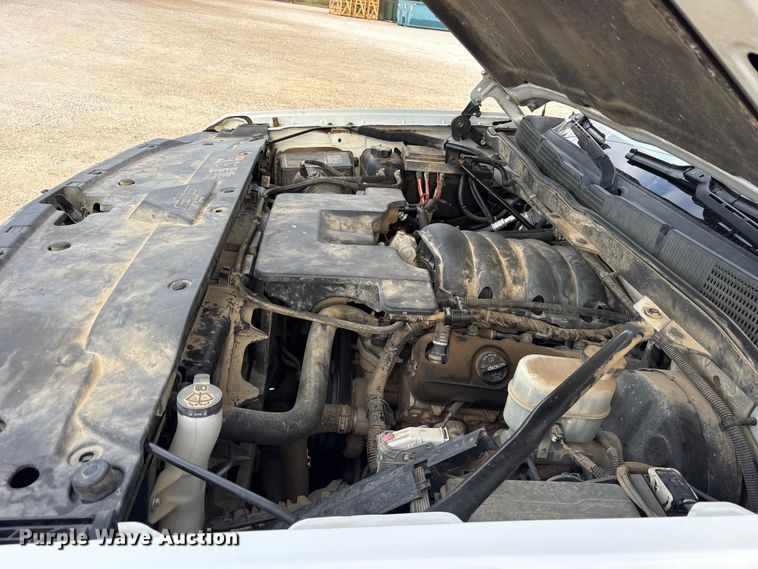 image for item ET7165 2015 Chevrolet Silverado 1500 Double Cab pickup truck