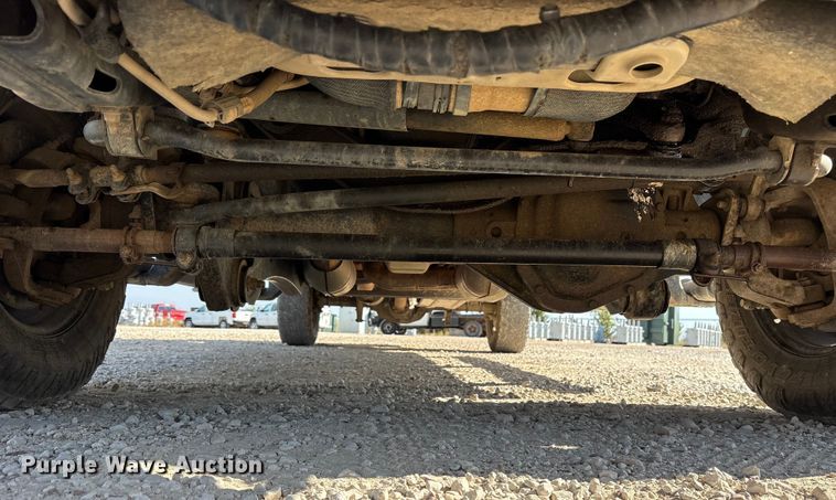 image for item ET7168 2009 Ford F250 Super Duty Crew Cab pickup truck