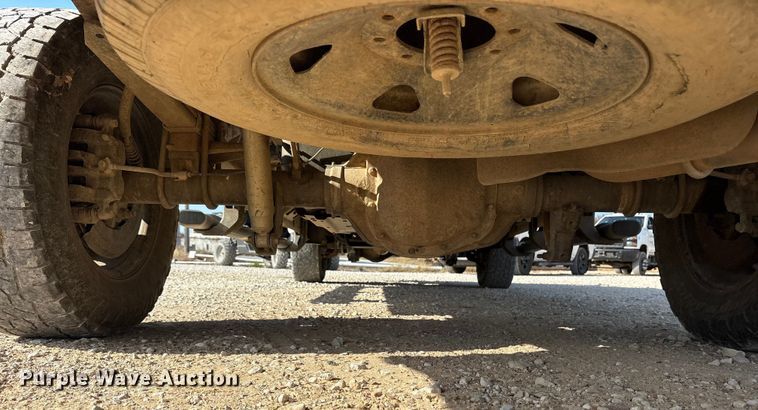 image for item ET7168 2009 Ford F250 Super Duty Crew Cab pickup truck