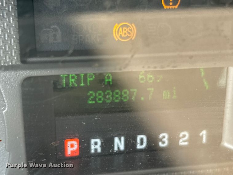 image for item ET7168 2009 Ford F250 Super Duty Crew Cab pickup truck