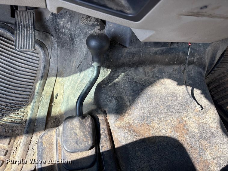 image for item ET7168 2009 Ford F250 Super Duty Crew Cab pickup truck