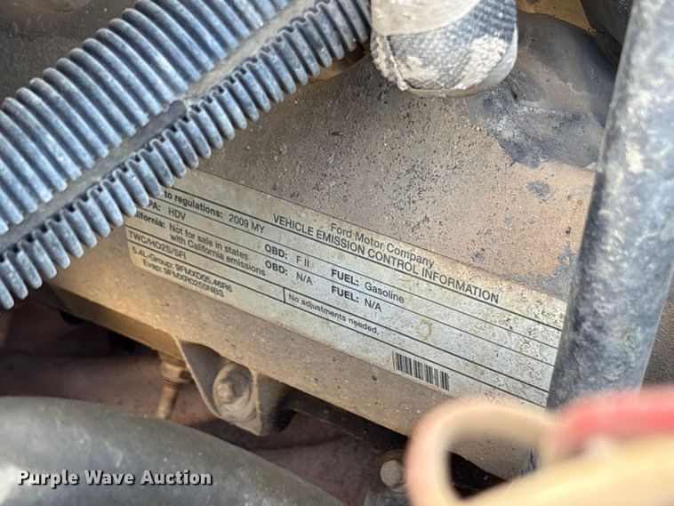 image for item ET7168 2009 Ford F250 Super Duty Crew Cab pickup truck