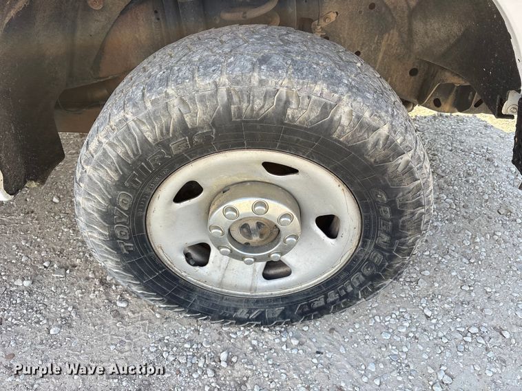 image for item ET7168 2009 Ford F250 Super Duty Crew Cab pickup truck