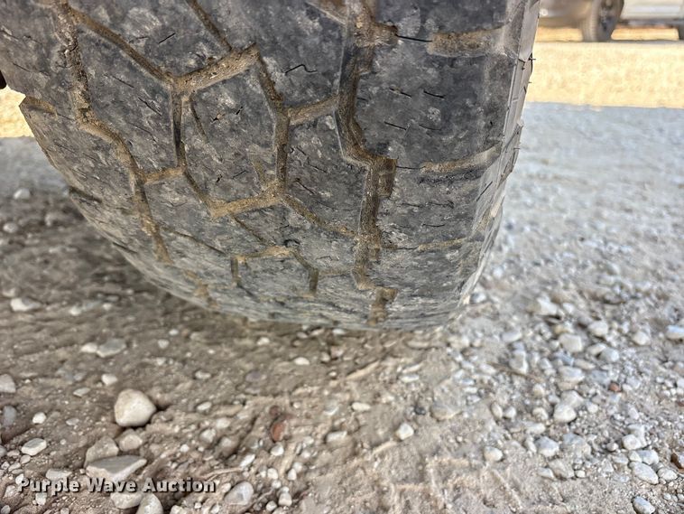 image for item ET7168 2009 Ford F250 Super Duty Crew Cab pickup truck