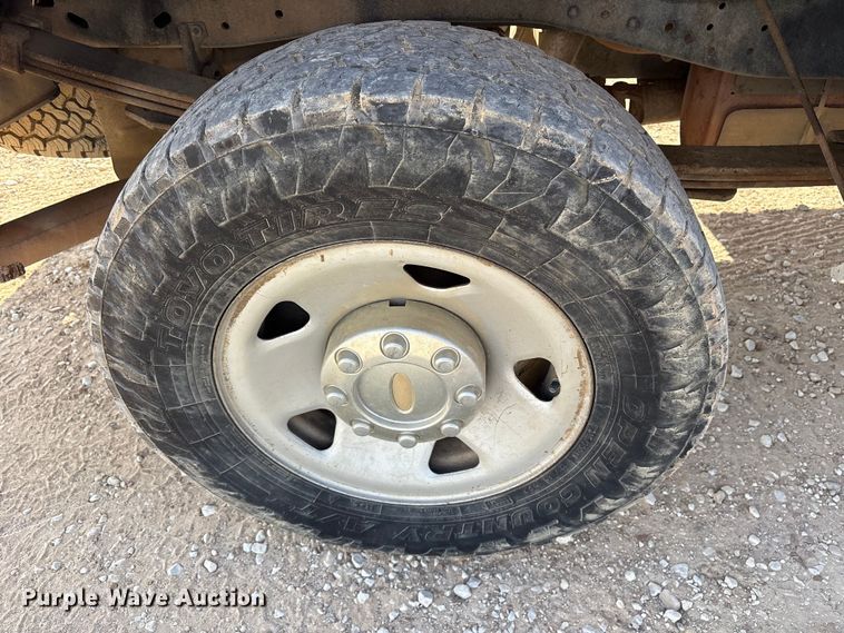 image for item ET7168 2009 Ford F250 Super Duty Crew Cab pickup truck