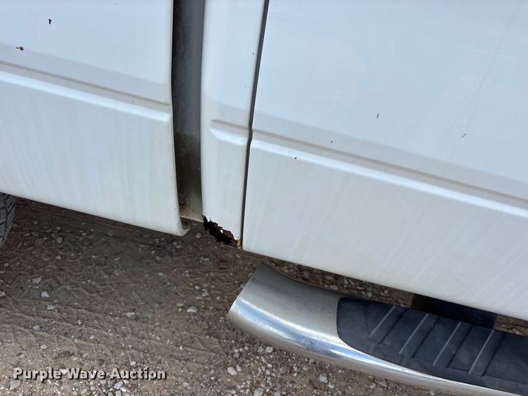 image for item ET7171 2011 Ford F150 SuperCrew pickup truck