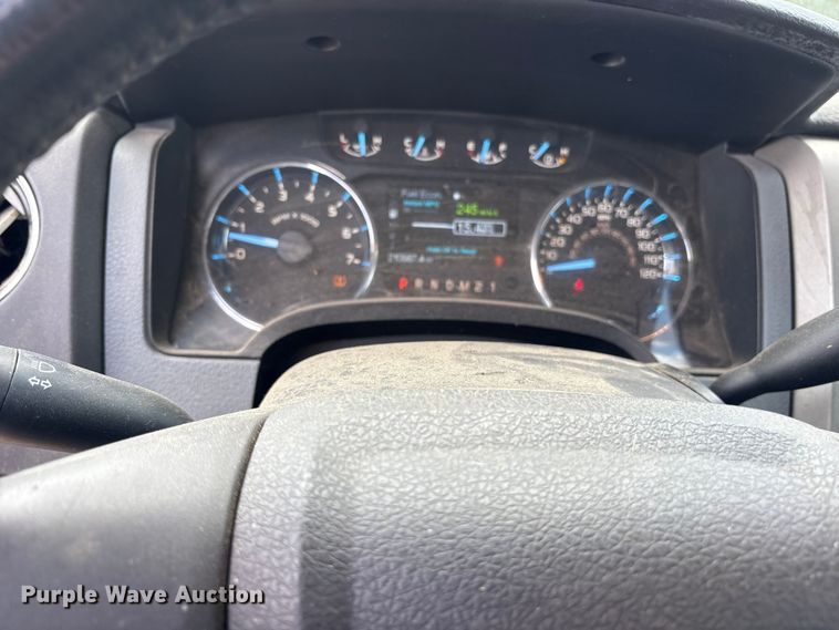 image for item ET7171 2011 Ford F150 SuperCrew pickup truck