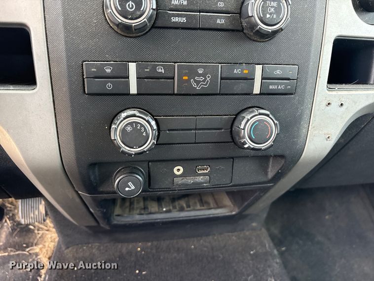 image for item ET7171 2011 Ford F150 SuperCrew pickup truck