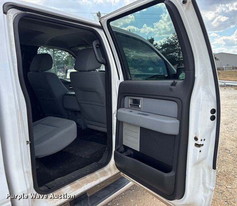 image for item ET7171 2011 Ford F150 SuperCrew pickup truck