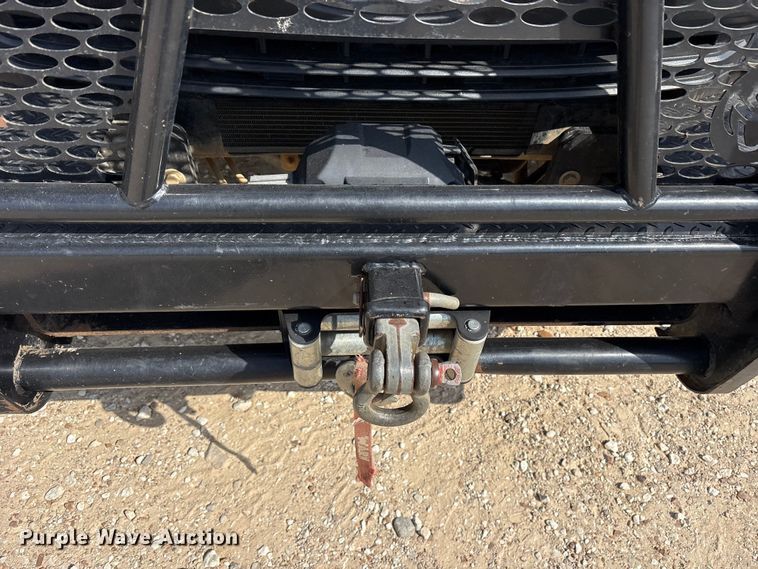 image for item ET7172 2019 Ford F350 Super Duty flatbed pickup truck