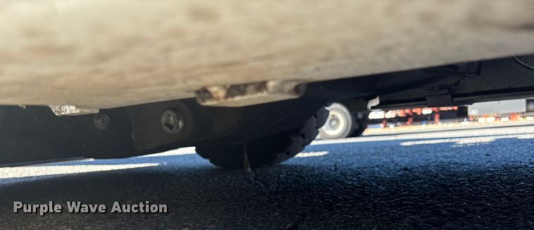 image for item ET8567 2017 UniCarriers CFS40 forklift