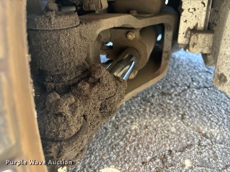 image for item ET8567 2017 UniCarriers CFS40 forklift