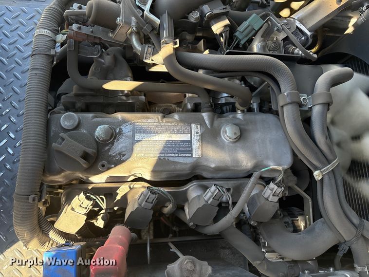 image for item ET8567 2017 UniCarriers CFS40 forklift