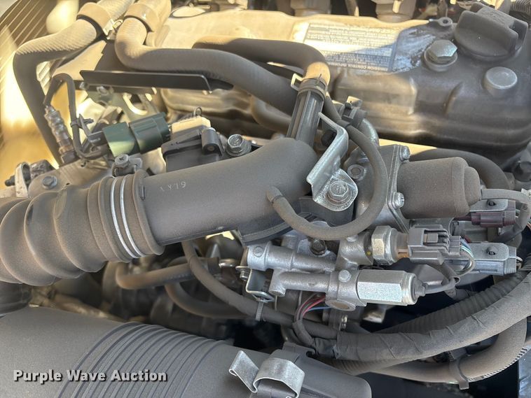 image for item ET8567 2017 UniCarriers CFS40 forklift