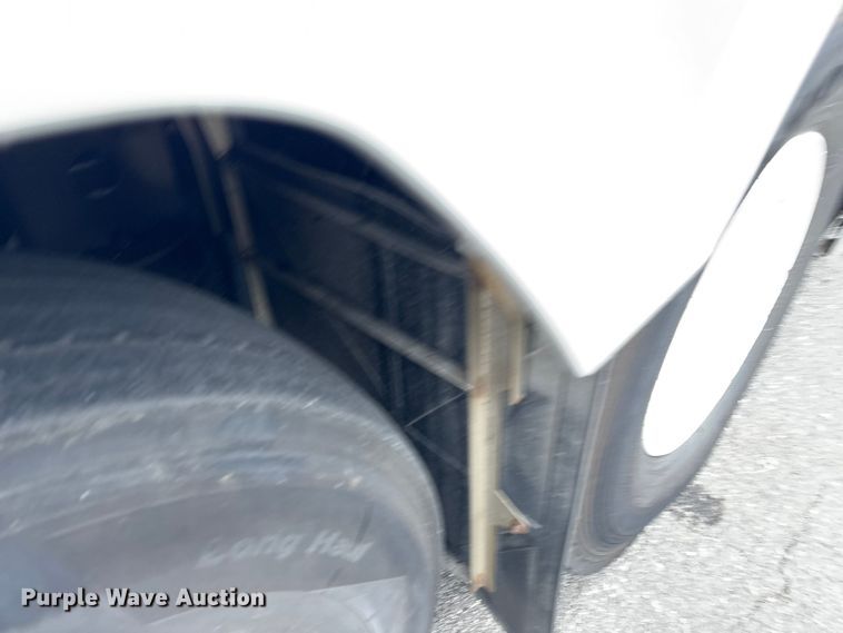 image for item ET8586 2005 Prevost H3-45 Coach Bus