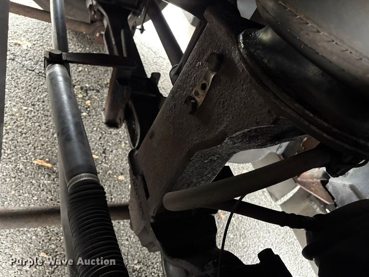 image for item ET8586 2005 Prevost H3-45 Coach Bus