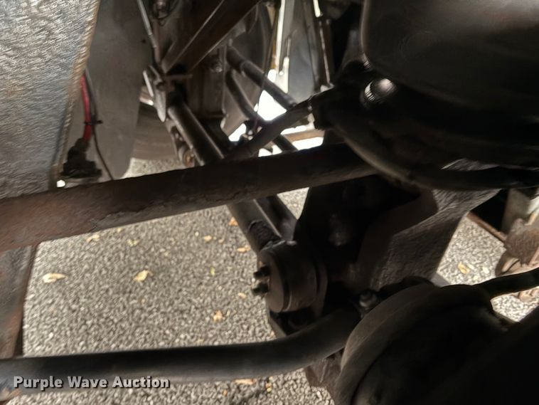 image for item ET8586 2005 Prevost H3-45 Coach Bus