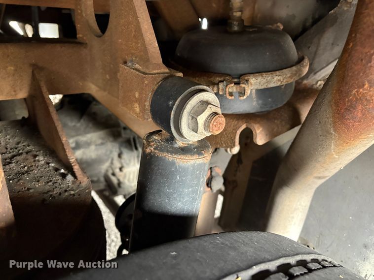 image for item ET8586 2005 Prevost H3-45 Coach Bus