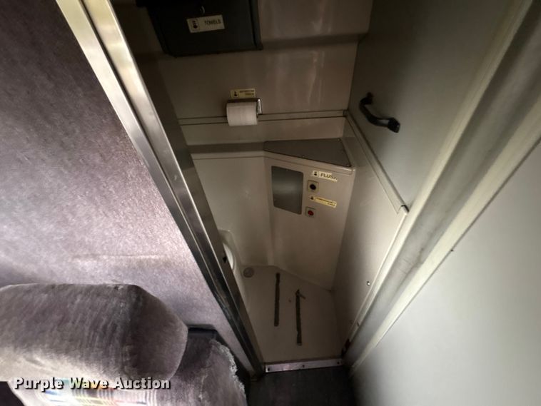 image for item ET8586 2005 Prevost H3-45 Coach Bus