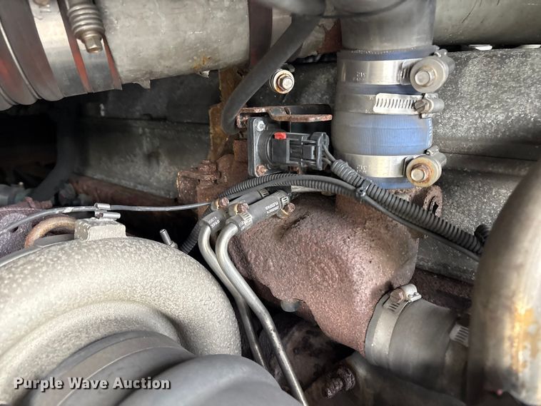 image for item ET8586 2005 Prevost H3-45 Coach Bus