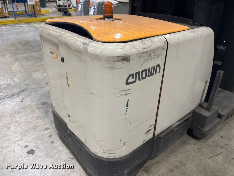 image for item ET8589 2015 Crown SP4050-30 order picker