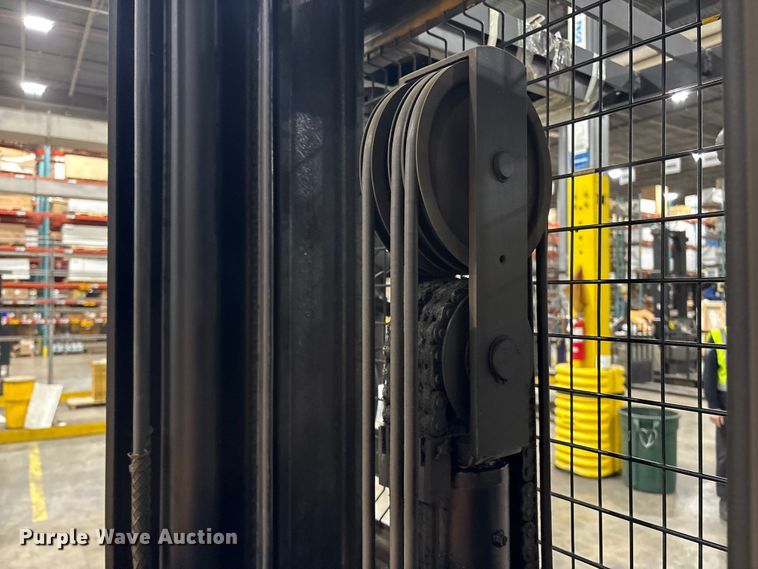 image for item ET8590 2015 Crown SP4050-30 order picker