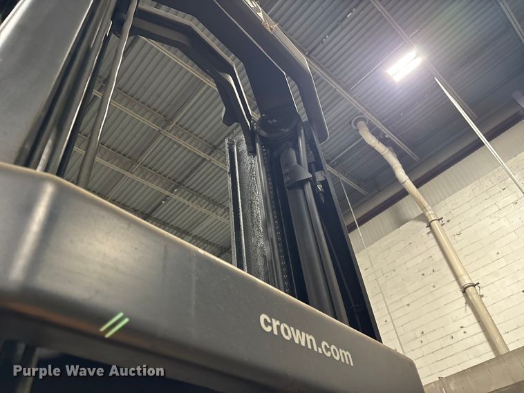 image for item ET8590 2015 Crown SP4050-30 order picker