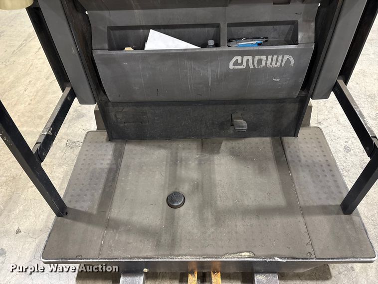 image for item ET8590 2015 Crown SP4050-30 order picker