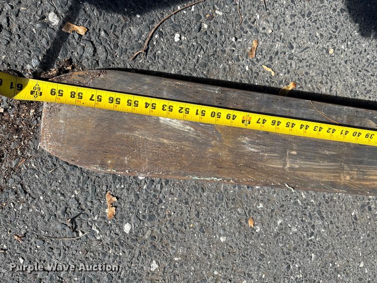 image for item ET8592 2012 Toyota 7FDU60 forklift